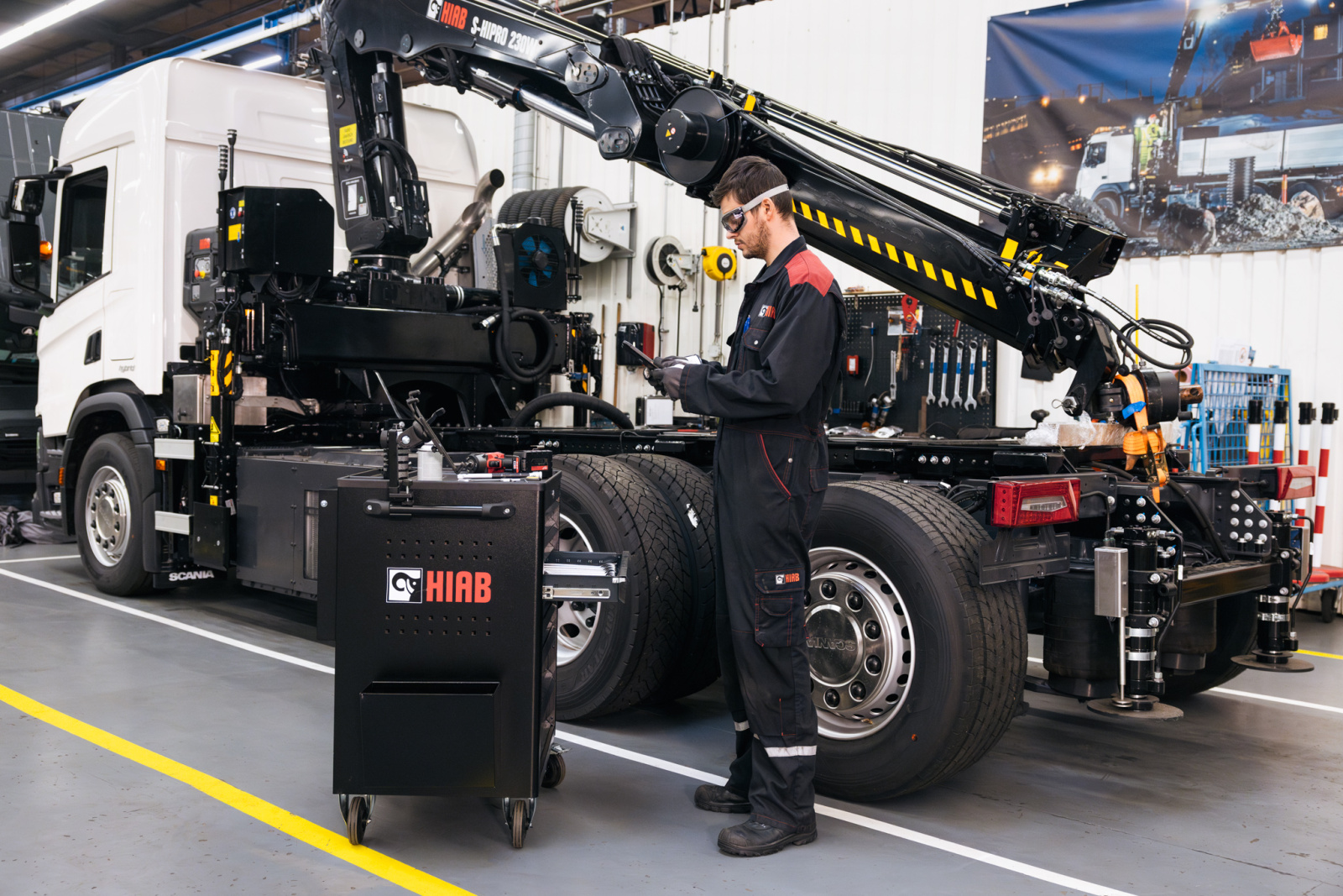 Protect your investment! HIAB protection for truck-mounted cranes