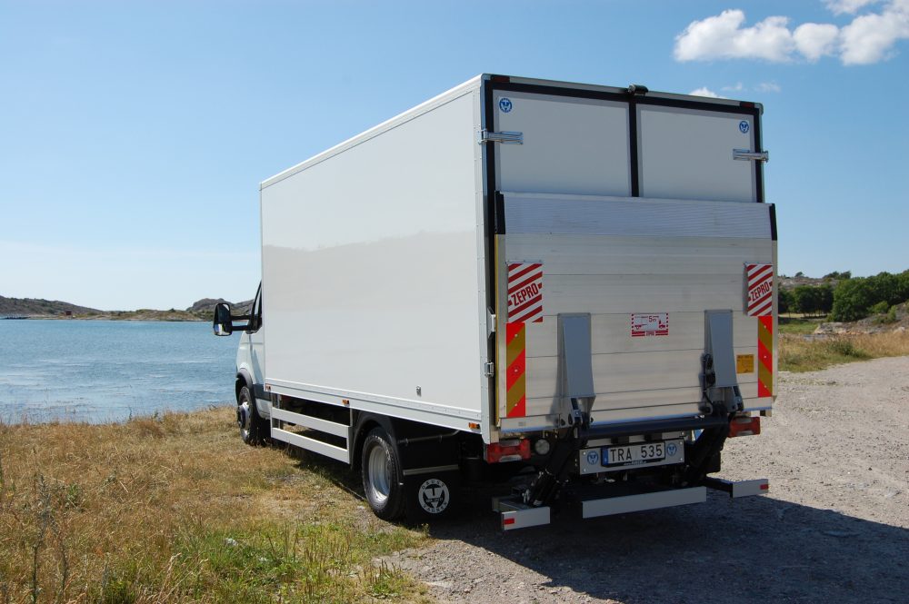 ZEPRO Z 100 tail lift for trucks